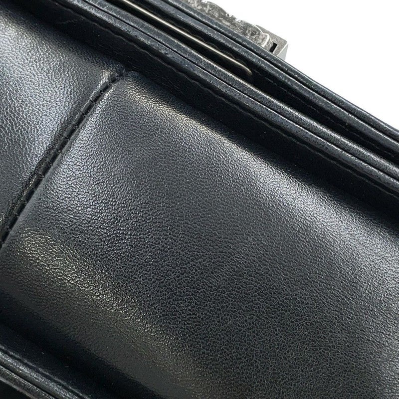 シャネル チェーンショルダーバッグ ココマーク ボーイシャネル キャビアスキン CHANEL BOY CHANEL 黒 セール品