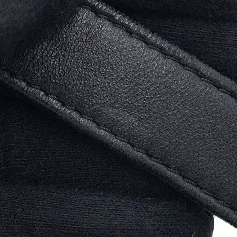 シャネル チェーンショルダーバッグ ココマーク ボーイシャネル キャビアスキン CHANEL BOY CHANEL 黒 セール品