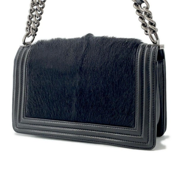 シャネル チェーンショルダーバッグ ボーイシャネル レザー ファー CHANEL 黒