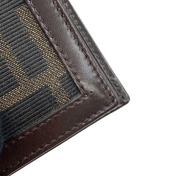 フェンディ 二つ折り財布 ズッカ柄 キャンバス レザー FENDI