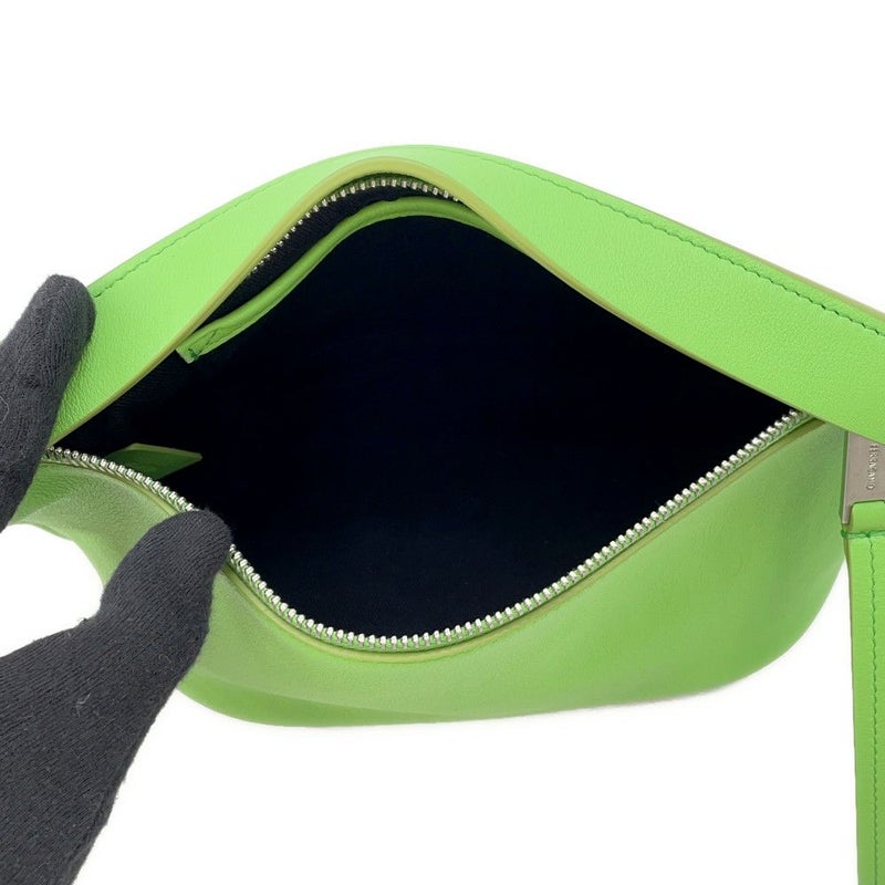 サルヴァトーレ・フェラガモ クラッチバッグ レザー 241390 Ferragamo