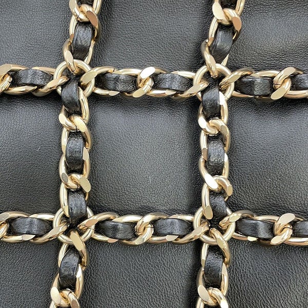 シャネル チェーンショルダーバッグ ココマーク ラムスキン AS1622 CHANEL 黒