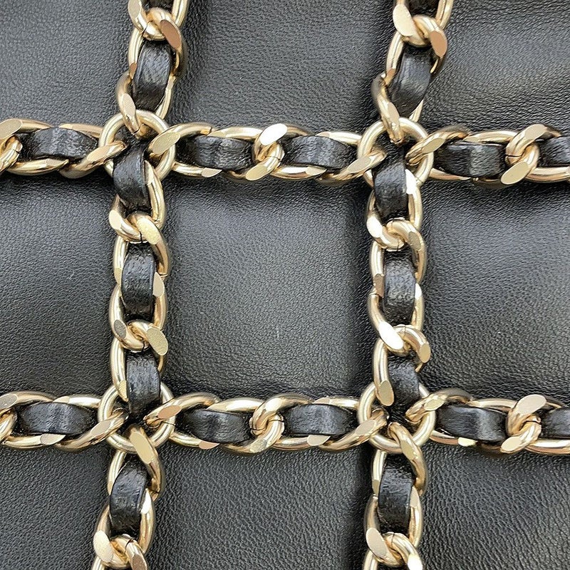 シャネル チェーンショルダーバッグ ココマーク ラムスキン AS1622 CHANEL 黒