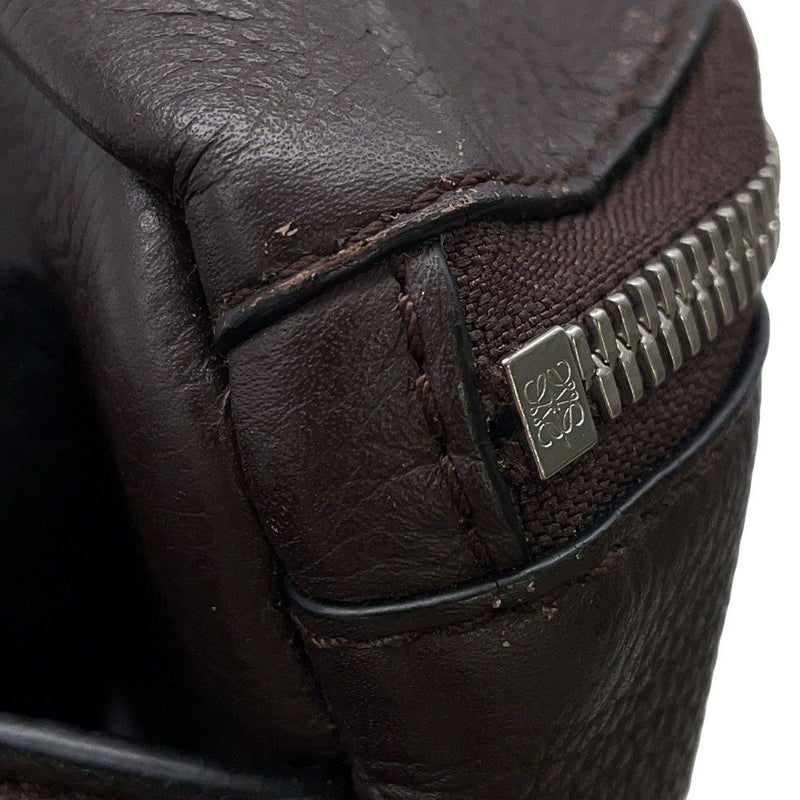 ロエベ ボディバッグ アナグラム パズル レザー 335.12.Z53 LOEWE バッグ