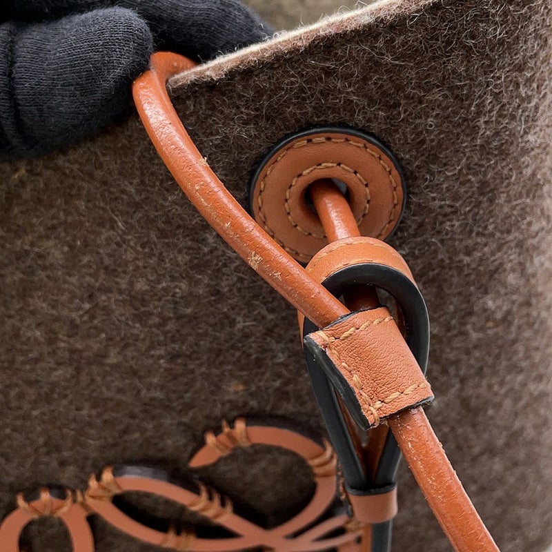 ロエベ トートバッグ アナグラム バスケットバッグ フェルト A223098X05 LOEWE 2way