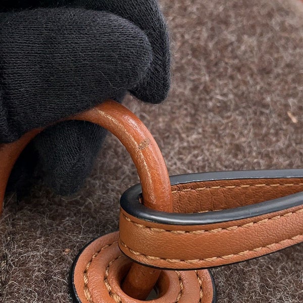 ロエベ トートバッグ アナグラム バスケットバッグ フェルト A223098X05 LOEWE 2way