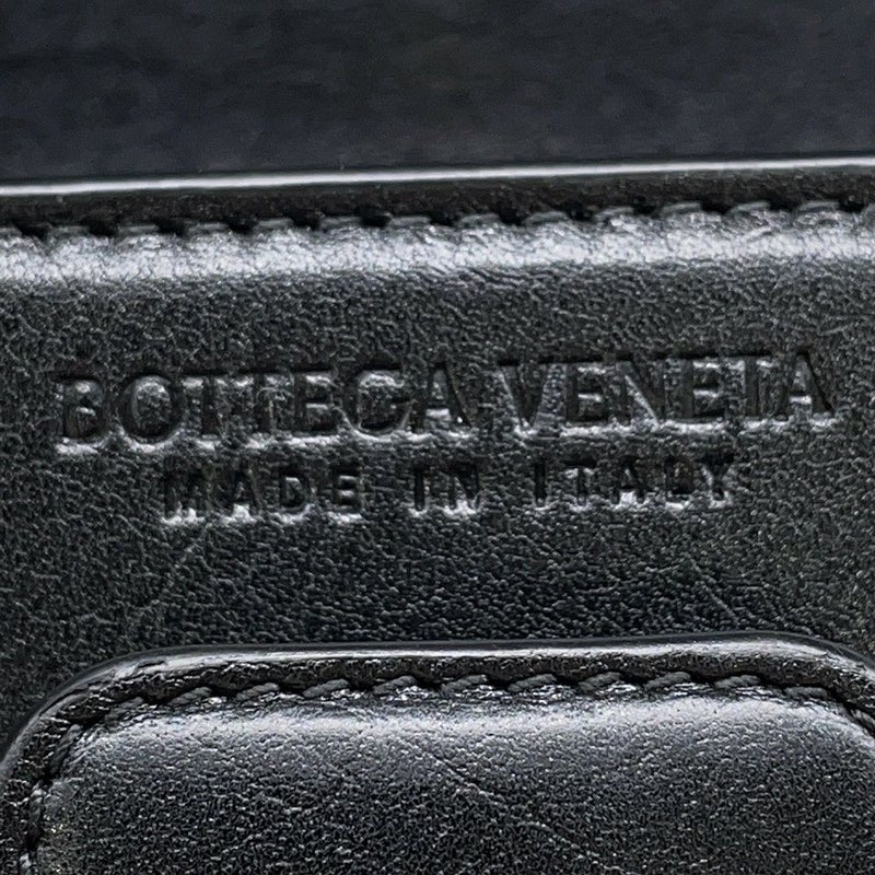 ボッテガヴェネタ ショルダーバッグ デジレー レザー BOTTEGA VENETA バッグ 黒