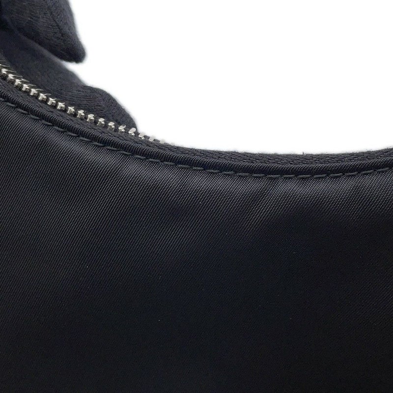 プラダ ショルダーバッグ Re-Edition 2005 Re-Nylon ナイロン 1BH204 PRADA 黒