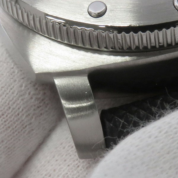 パネライ サブマーシブル I番 PAM00243 PANERAI 腕時計 黒文字盤