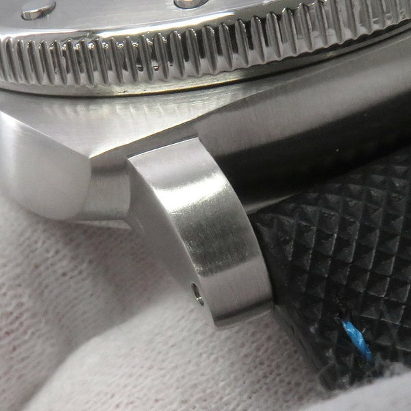 パネライ サブマーシブル I番 PAM00243 PANERAI 腕時計 黒文字盤