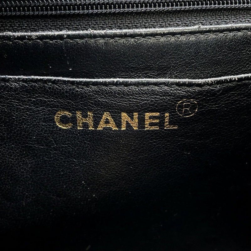 シャネル チェーンショルダーバッグ マトラッセ シングルチェーン キャビアスキン A07868 CHANEL バッグ 黒