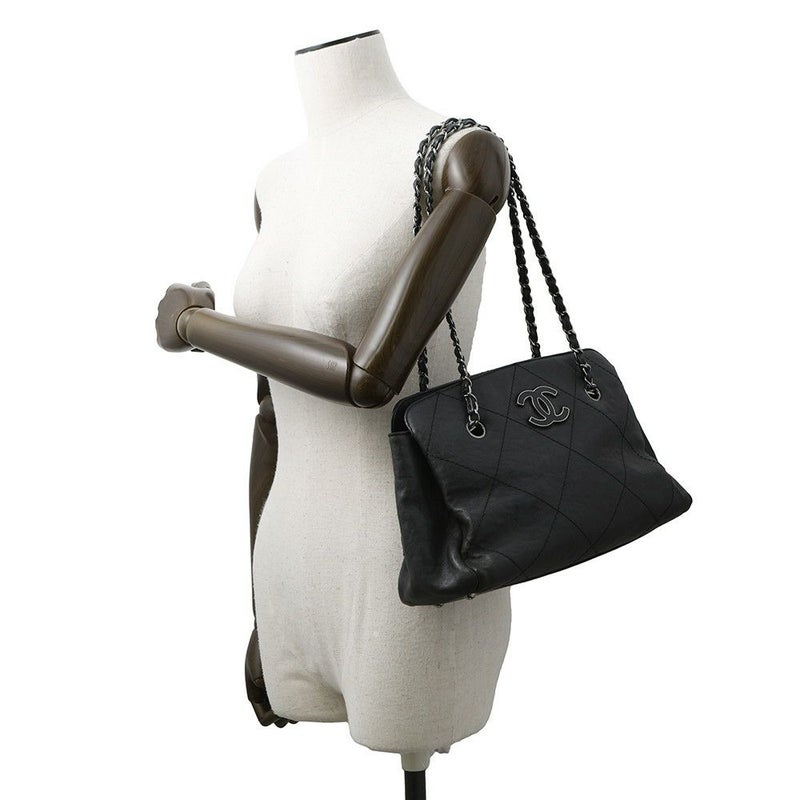 シャネル チェーンショルダーバッグ ワイルドステッチ マトラッセ ココマーク レザー CHANEL バッグ 黒