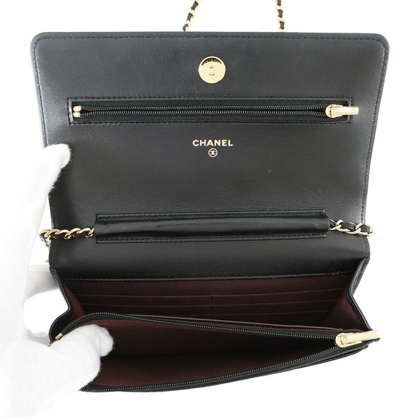 シャネル チェーンウォレット クラシック マトラッセ ココマーク ラムスキン AP0250 CHANEL 財布 黒