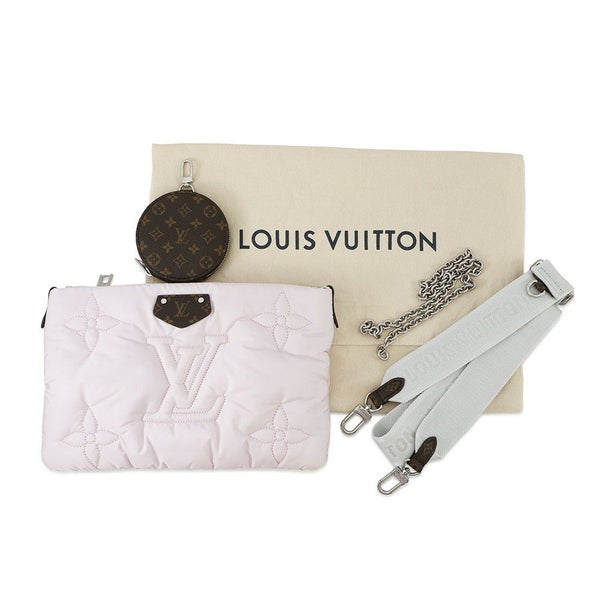 ルイヴィトン ショルダーバッグ モノグラム/リサイクルナイロン LVピロー マキシ ミュルティ・ポシェット・アクセソワール M21056