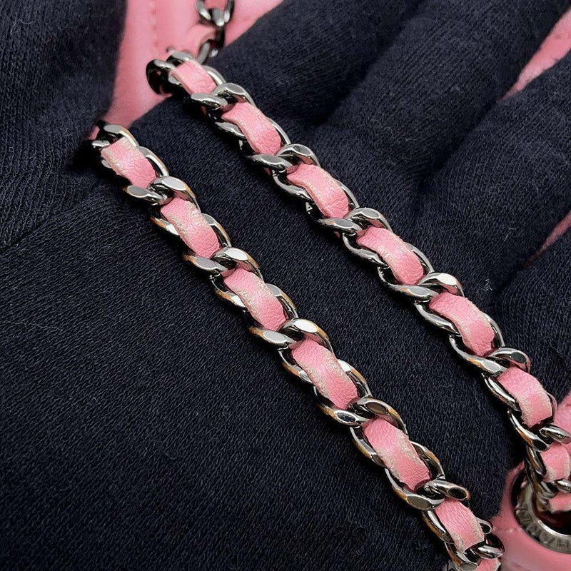 シャネル チェーンショルダーバッグ ココマーク シェブロン ラムスキン A93095 CHANEL バッグ