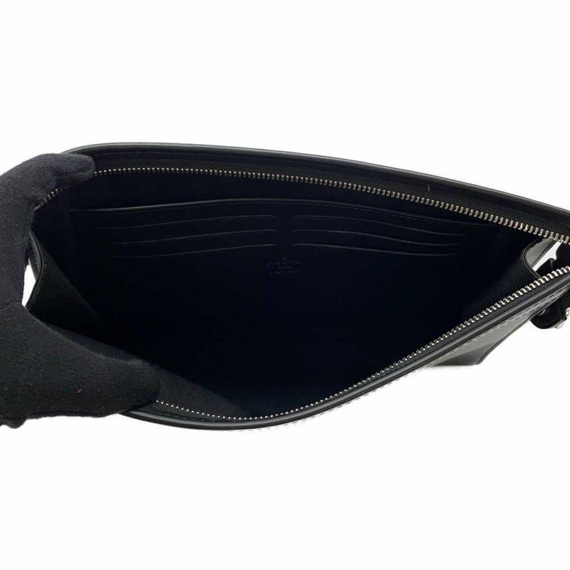 ルイヴィトン クラッチバッグ エピ ポシェット・ヴォワヤージュ M81326 LOUIS VUITTON バッグ ブラック 黒