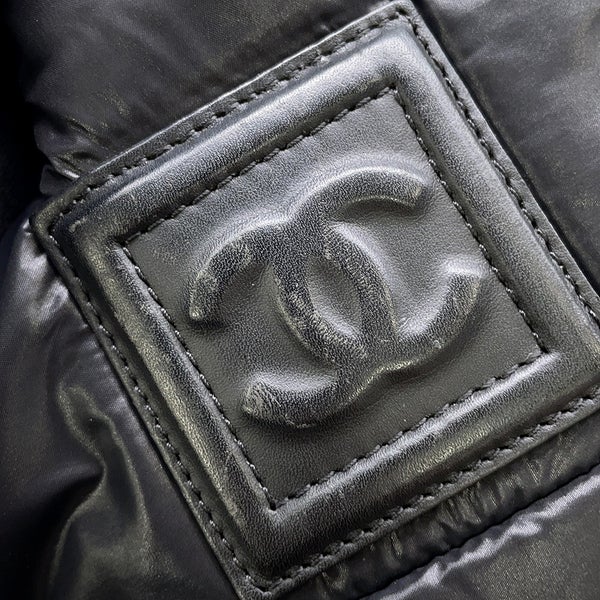 シャネル トートバッグ コココクーン ココマーク ナイロン A47107 CHANEL バッグ 黒