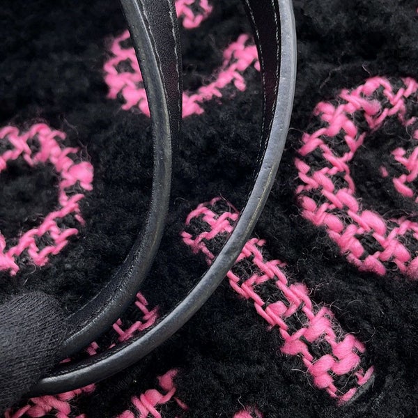 シャネル トートバッグ ココマーク ココネージュ ツイード ムートン AS0981 CHANEL バッグ 巾着バッグ 黒
