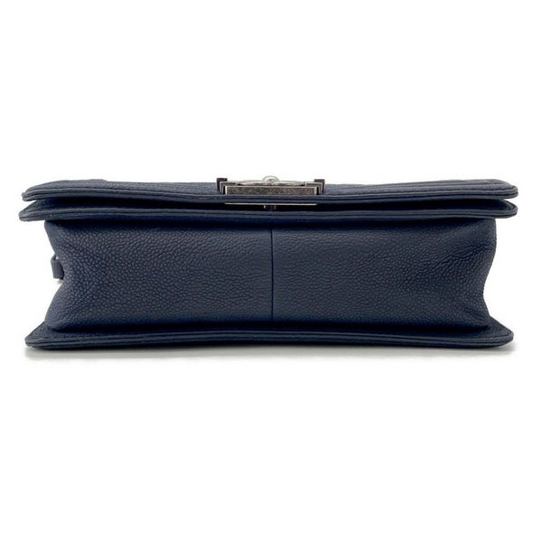 シャネル チェーンショルダーバッグ ボーイシャネル キャビアスキン A67086 CHANEL バッグ