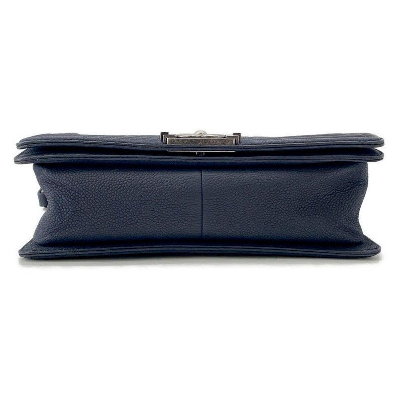 シャネル チェーンショルダーバッグ ボーイシャネル キャビアスキン A67086 CHANEL バッグ