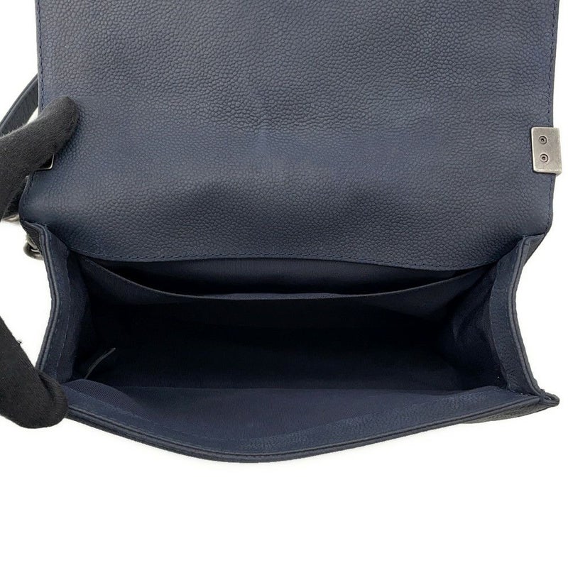 シャネル チェーンショルダーバッグ ボーイシャネル キャビアスキン A67086 CHANEL バッグ