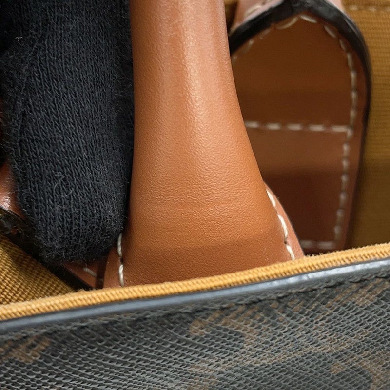 セリーヌ ハンドバッグ トリオンフ ミニ バーティカル カバ 194372 CELINE 2way ブラウン