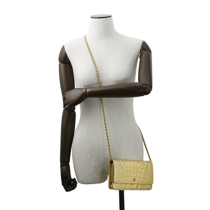 シャネル チェーンウォレット クロコ型押しレザー ココマーク CHANEL 財布