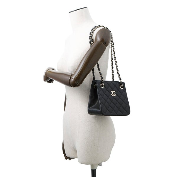 シャネル チェーンショルダーバッグ ココマーク マトラッセ ミニバケットバッグ キャビアスキン AS3176 CHANEL 黒