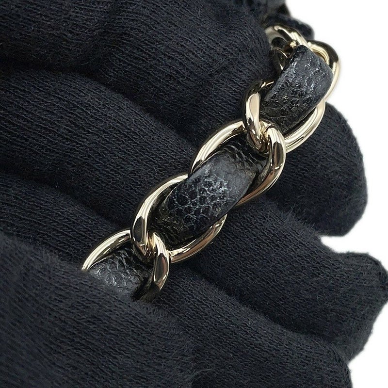 シャネル チェーンショルダーバッグ ココマーク マトラッセ ミニバケットバッグ キャビアスキン AS3176 CHANEL 黒