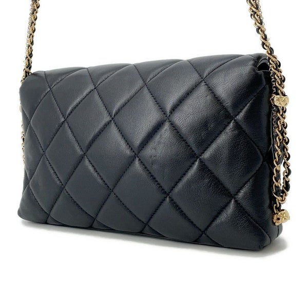 シャネル チェーンショルダーバッグ マトラッセ ココマーク ラムスキン フェイクパール CHANEL 黒