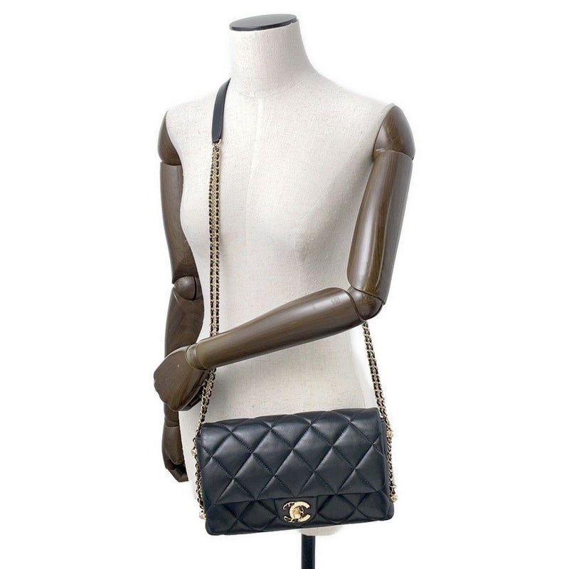 シャネル チェーンショルダーバッグ マトラッセ ココマーク ラムスキン フェイクパール CHANEL 黒