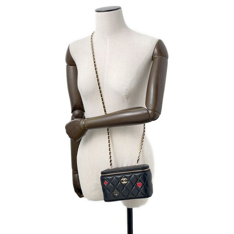 シャネル チェーンショルダーバッグ バニティ ココマーク マトラッセ トランプ キャビアスキン AP3079 黒