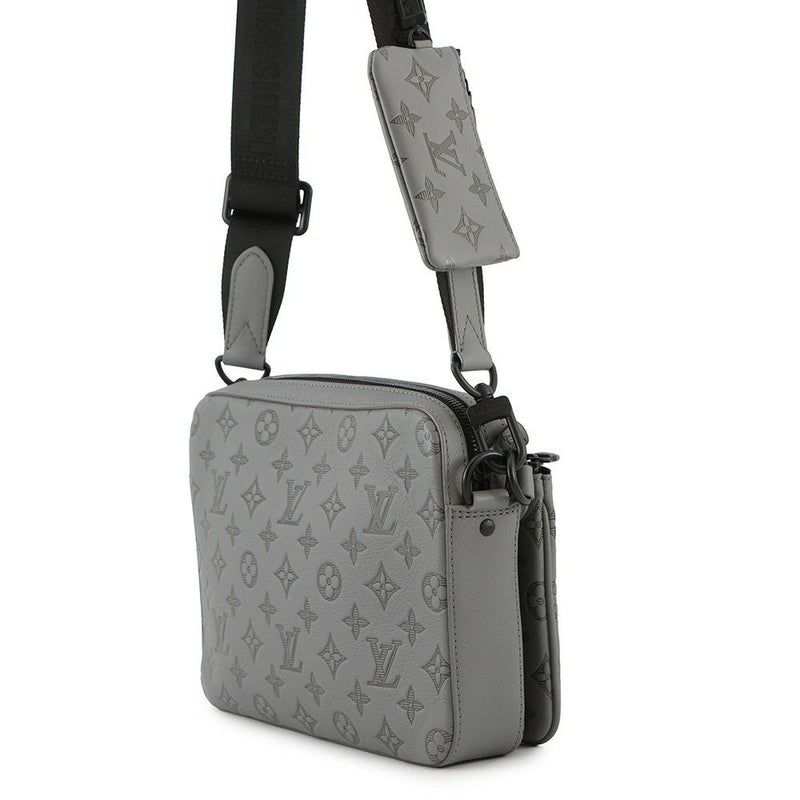 ルイヴィトン ショルダーバッグ モノグラム・シャドウ/カーフレザー トリオ・メッセンジャー  M46603 ブラック 黒 メンズ