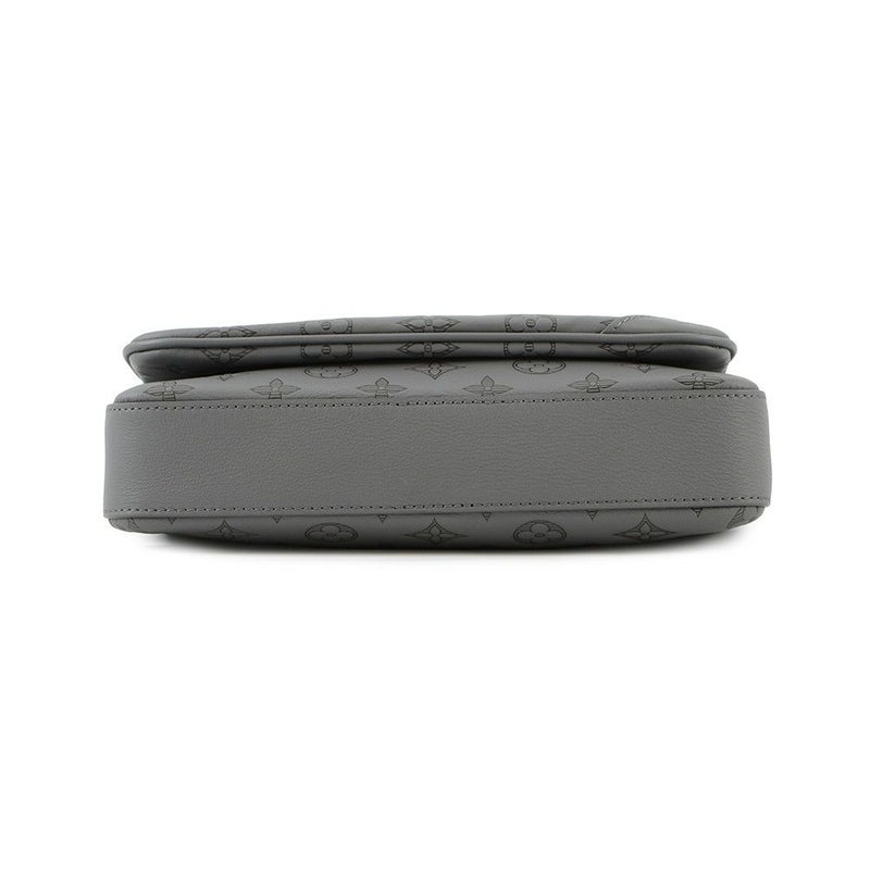 ルイヴィトン ショルダーバッグ モノグラム・シャドウ/カーフレザー トリオ・メッセンジャー  M46603 ブラック 黒 メンズ