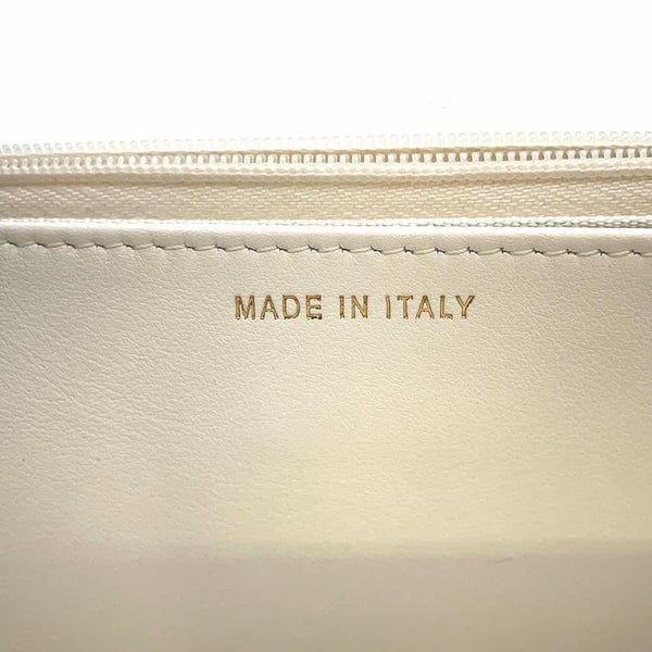 シャネル チェーンウォレット ココマーク マトラッセ キャビアスキン コインモチーフ AP3113 CHANEL 財布 白