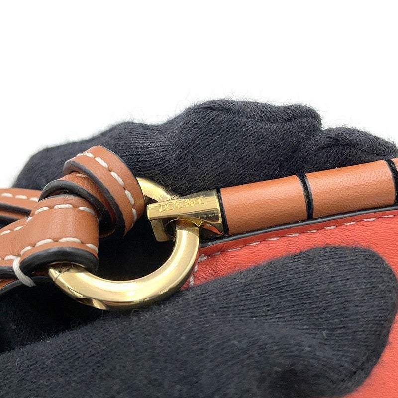 ロエベ ショルダーバッグ ゲートポケット レザー 109.30BZ42 LOEWE ポシェット