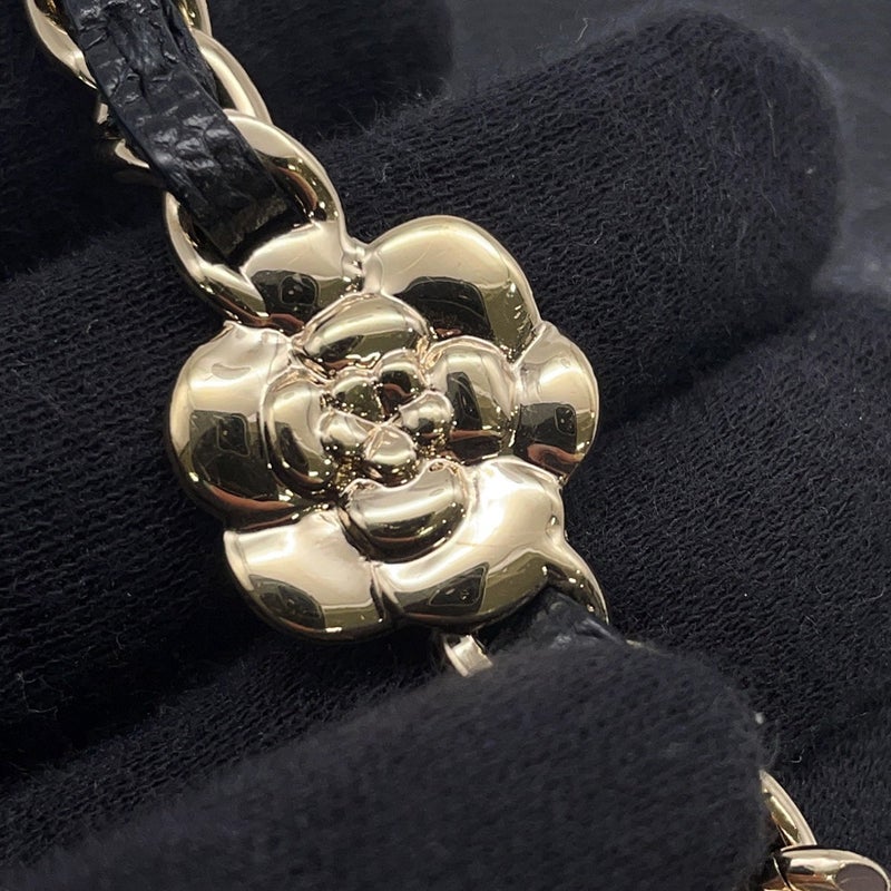 シャネル チェーンウォレット カメリア ココマーク キャビアスキン A47421 CHANEL 財布 黒