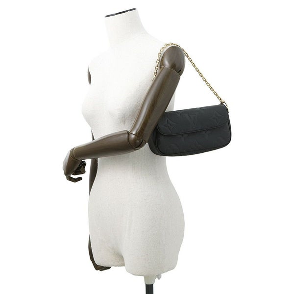 ルイヴィトン チェーンウォレット モノグラム・アンプラント ウォレット オン チェーン・アイビー M82154  2way 黒 ブラック