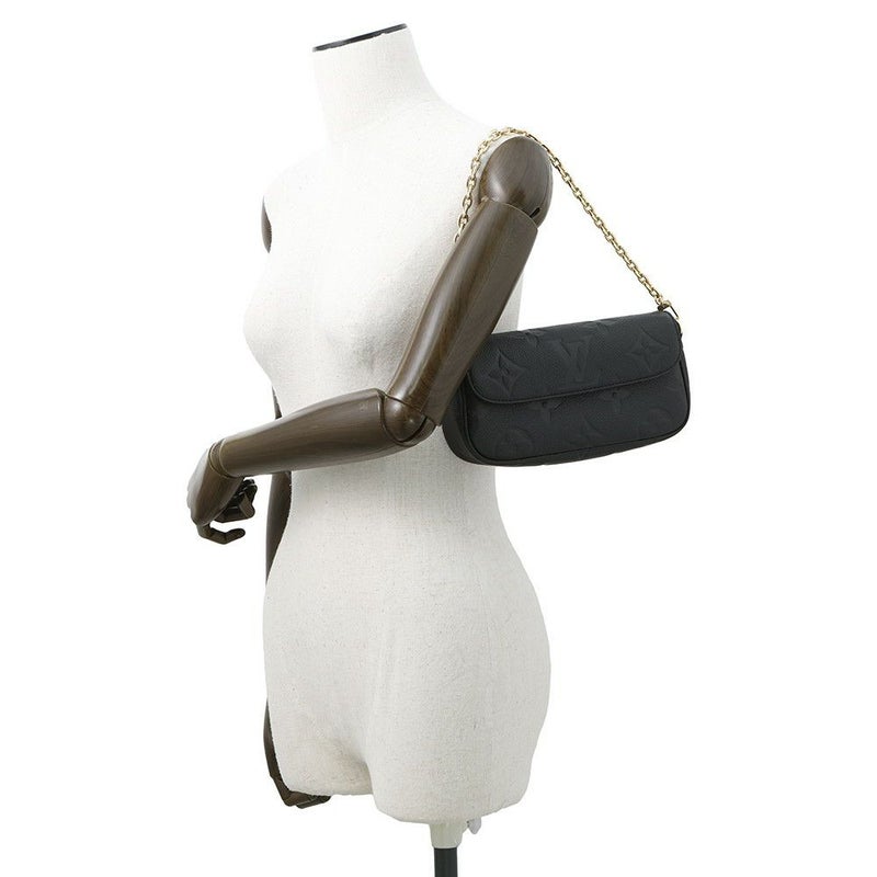 ルイヴィトン チェーンウォレット モノグラム・アンプラント ウォレット オン チェーン・アイビー M82154  2way 黒 ブラック