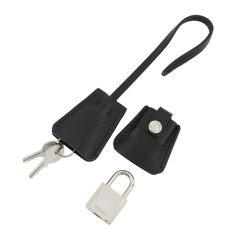 プラダ チェーンショルダーバッグ トライアングルロゴ キルティング ナイロン 1BB903 PRADA 黒