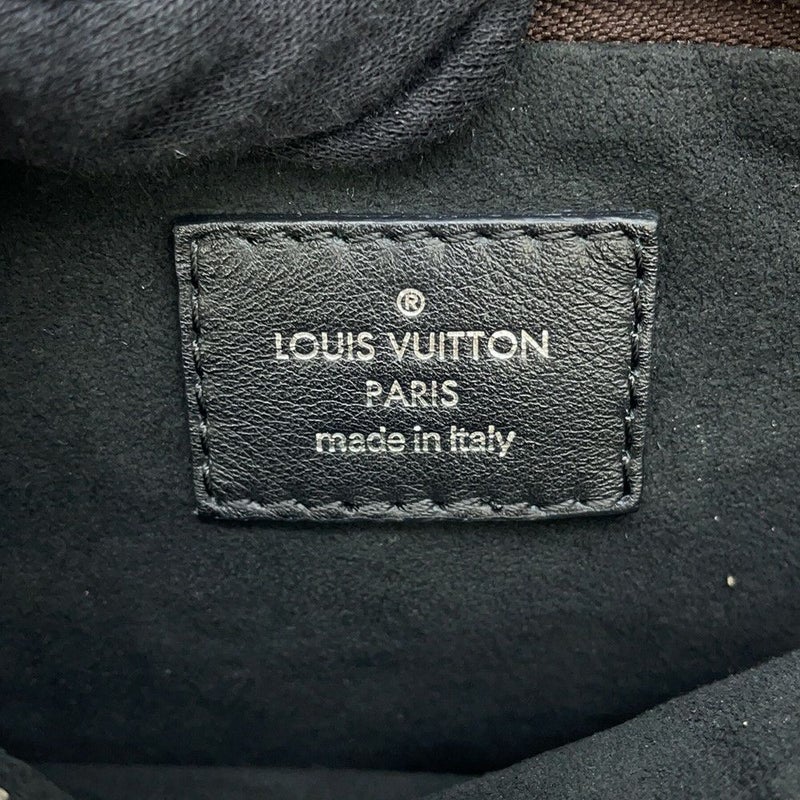 ルイヴィトン ショルダーバッグ モノグラム ポーチ・エクスプローラー M62232 LOUIS VUITTON