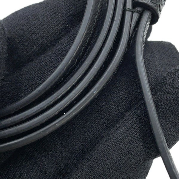 プラダ スマホケース サフィアーノ トライアングルロゴ iPhone16proケース ストラップ付き ラバー 1ZH209 PRADA 黒