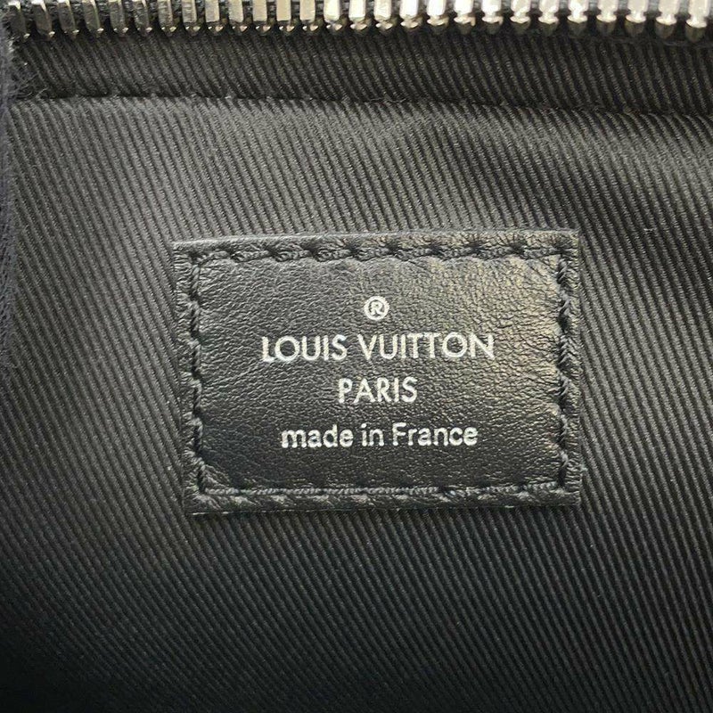 ルイヴィトン ショルダーバッグ ダミエ・グラフィット 3D トリオ・メッセンジャー N50017 LOUIS VUITTON ブラック 黒