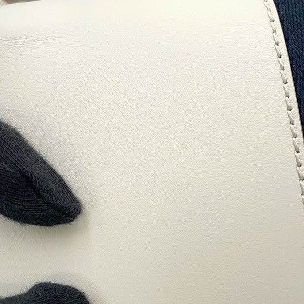 グッチ ショルダーバッグ シルヴィ レザー 421882 GUCCI 2way リボン 白