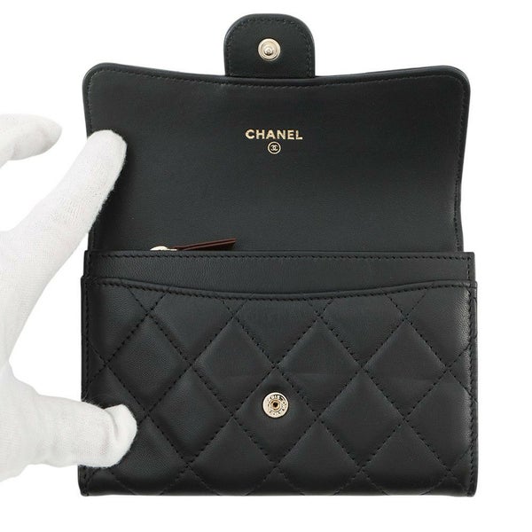 シャネル コインケース マトラッセ フラップ ウォレット ラムスキン CHANEL 財布 黒