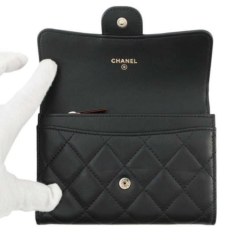 シャネル コインケース マトラッセ フラップ ウォレット ラムスキン CHANEL 財布 黒