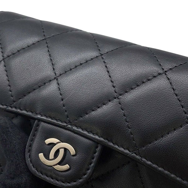 シャネル コインケース マトラッセ フラップ ウォレット ラムスキン CHANEL 財布 黒
