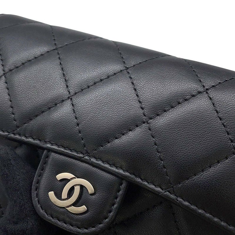 シャネル コインケース マトラッセ フラップ ウォレット ラムスキン CHANEL 財布 黒