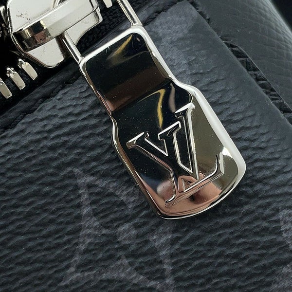 ルイヴィトン ショルダーバッグ タイガ/モノグラム・エクリプス アウトドア・メッセンジャーPM M30233 ヴィトン バッグ 黒 ブラック