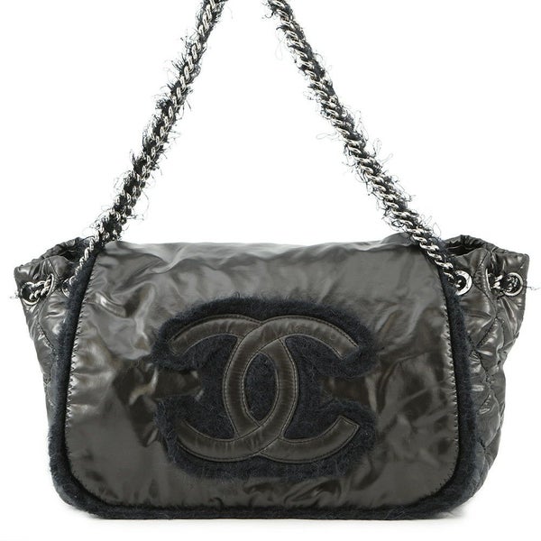 シャネル チェーンショルダーバッグ ココマーク マトラッセ ナイロン A49697 CHANEL